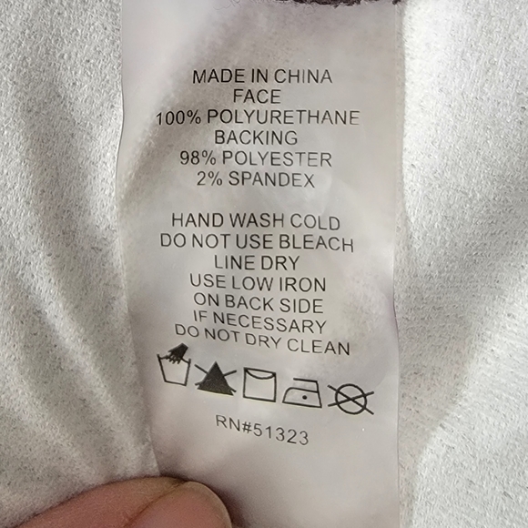 Vince Camuto Faux Leather Skinny Pull on Pants - Size Large Petite - Picture 6 of 7